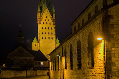 Paderborner Dom und Abdinghofkirhe  bei Nacht